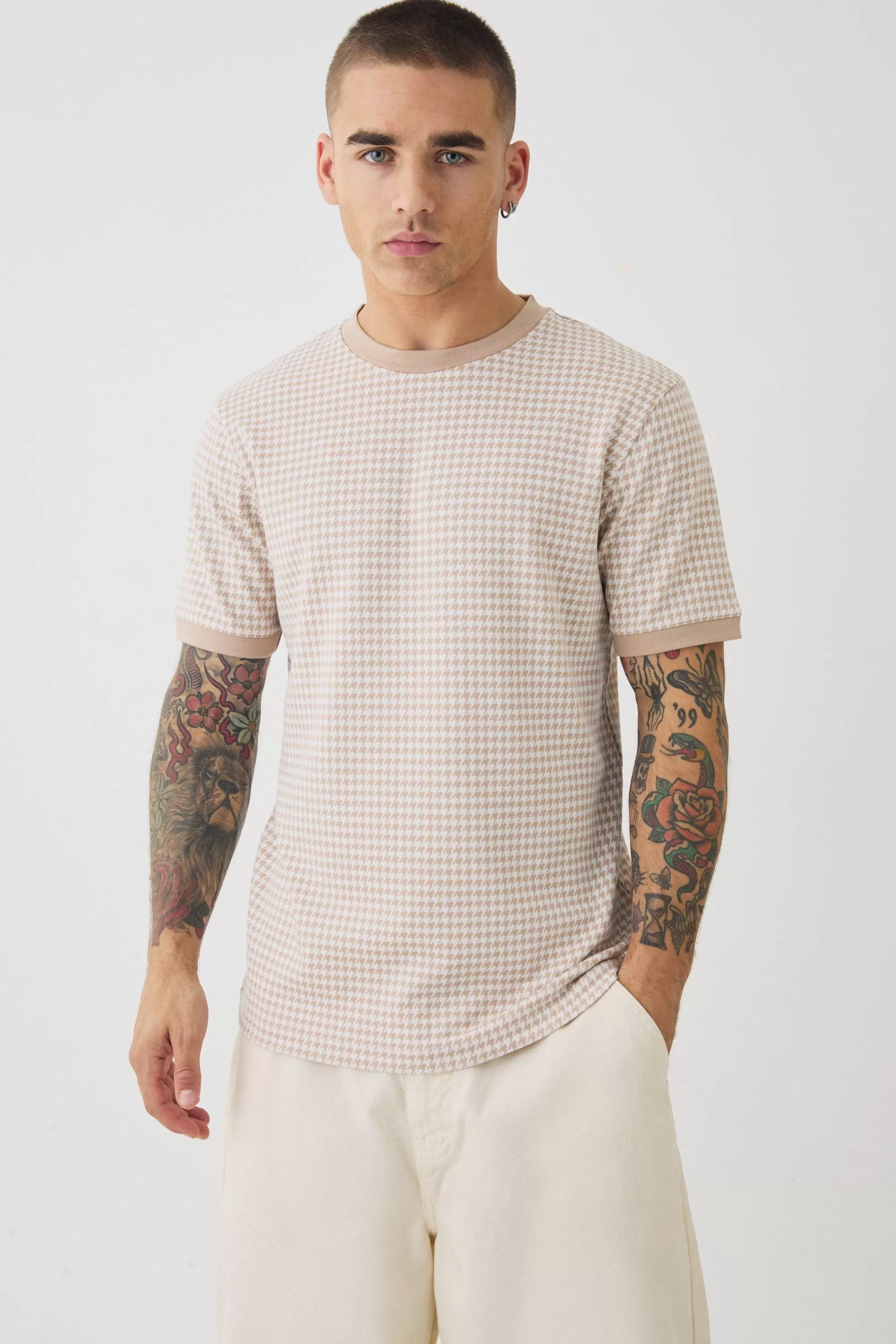 boohooMAN Smart Slim Dogtooth Jacquard Ringer T-shirt | UK sand Store