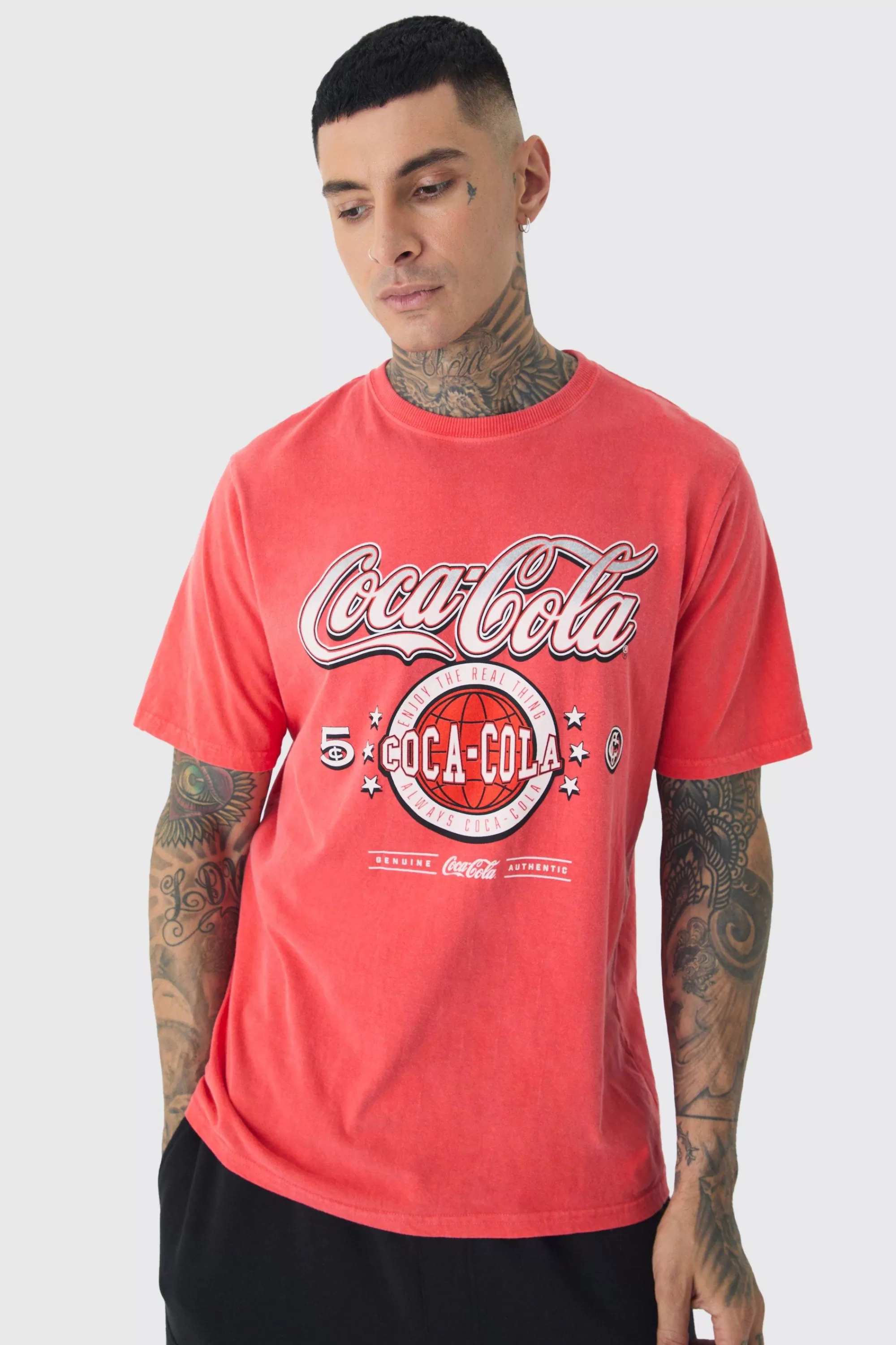 boohooMAN Tall Coca Cola License Print T-shirt In | UK red Store