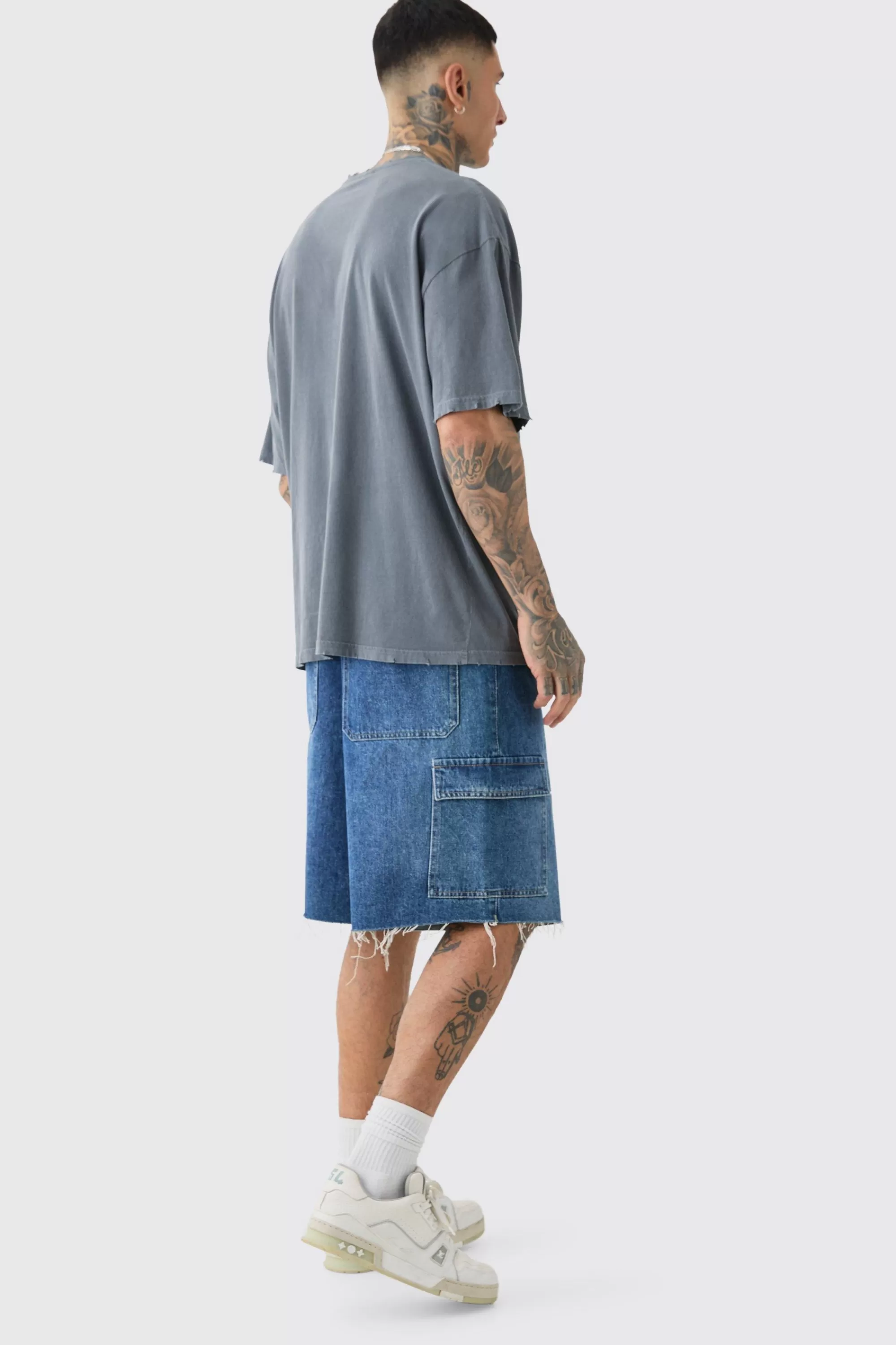 boohooMAN Tall Distressed Oversized Overdye Logo Graphic T-shirt | UK charcoal Clearance
