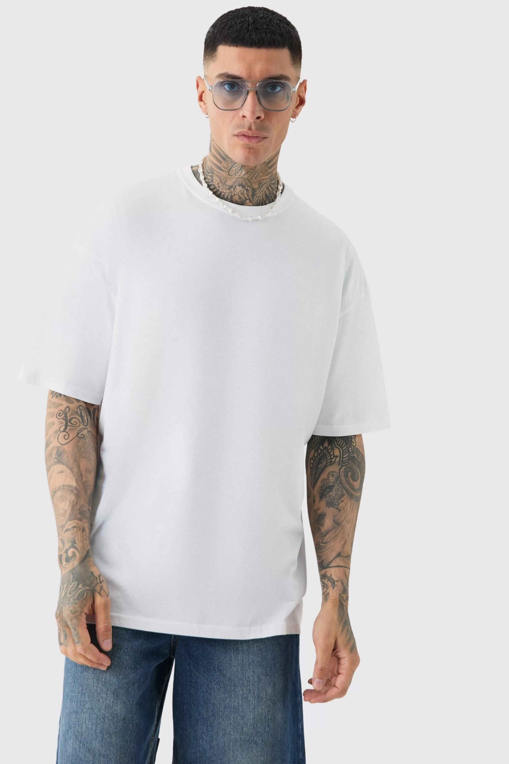 boohooMAN Tall Graffiti Homme Worldwide Back Print T-shirt In | UK white Cheap
