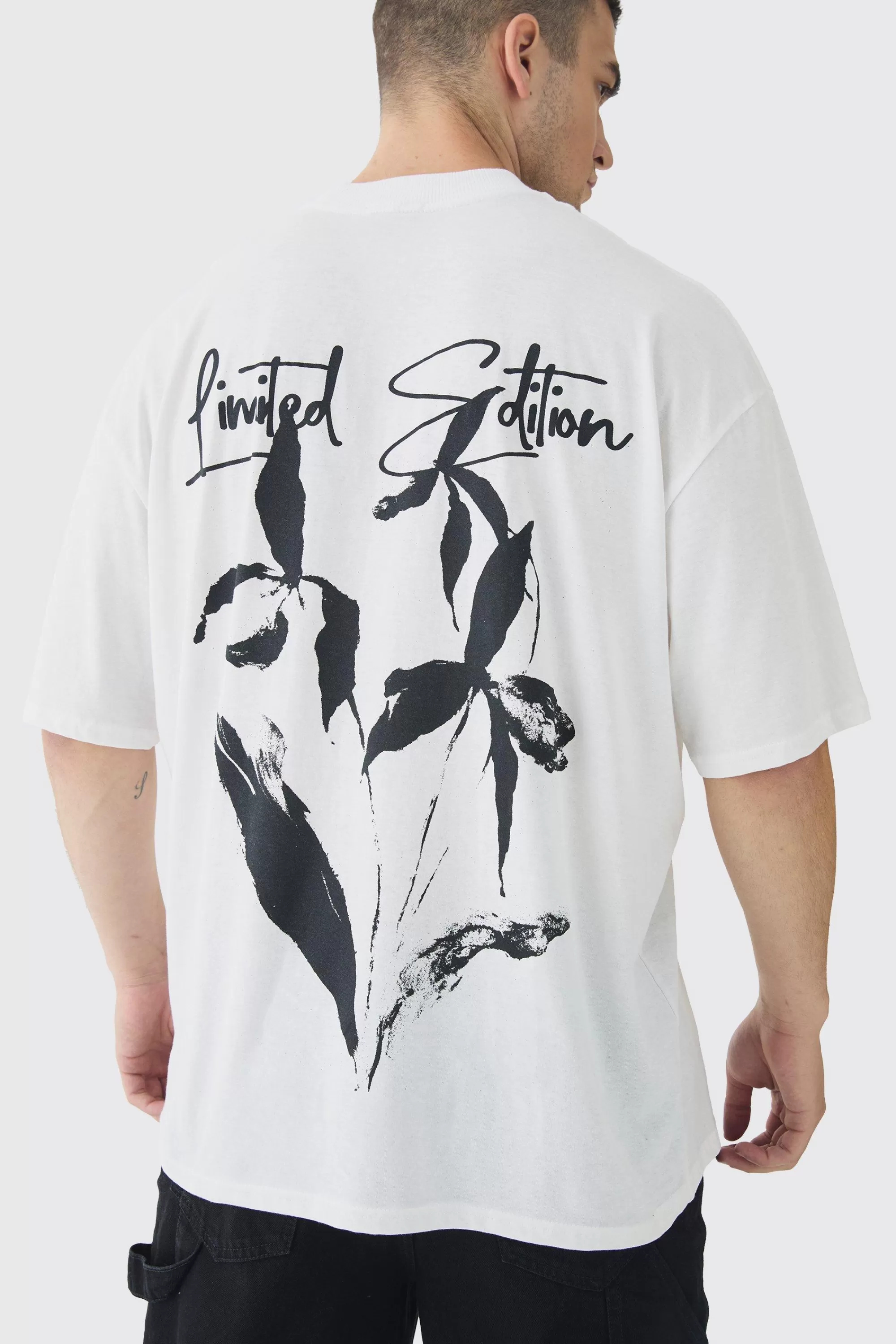 boohooMAN Tall Limited Edition Floral Line Drawing Extended Neck T-Shirt | UK white Flash Sale