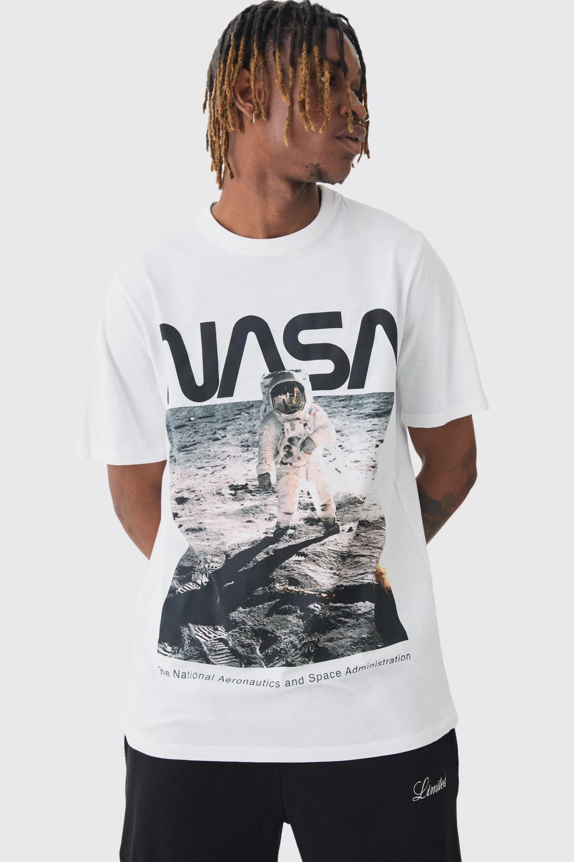 boohooMAN Tall Nasa Printed Licensed T-shirt In | UK white New