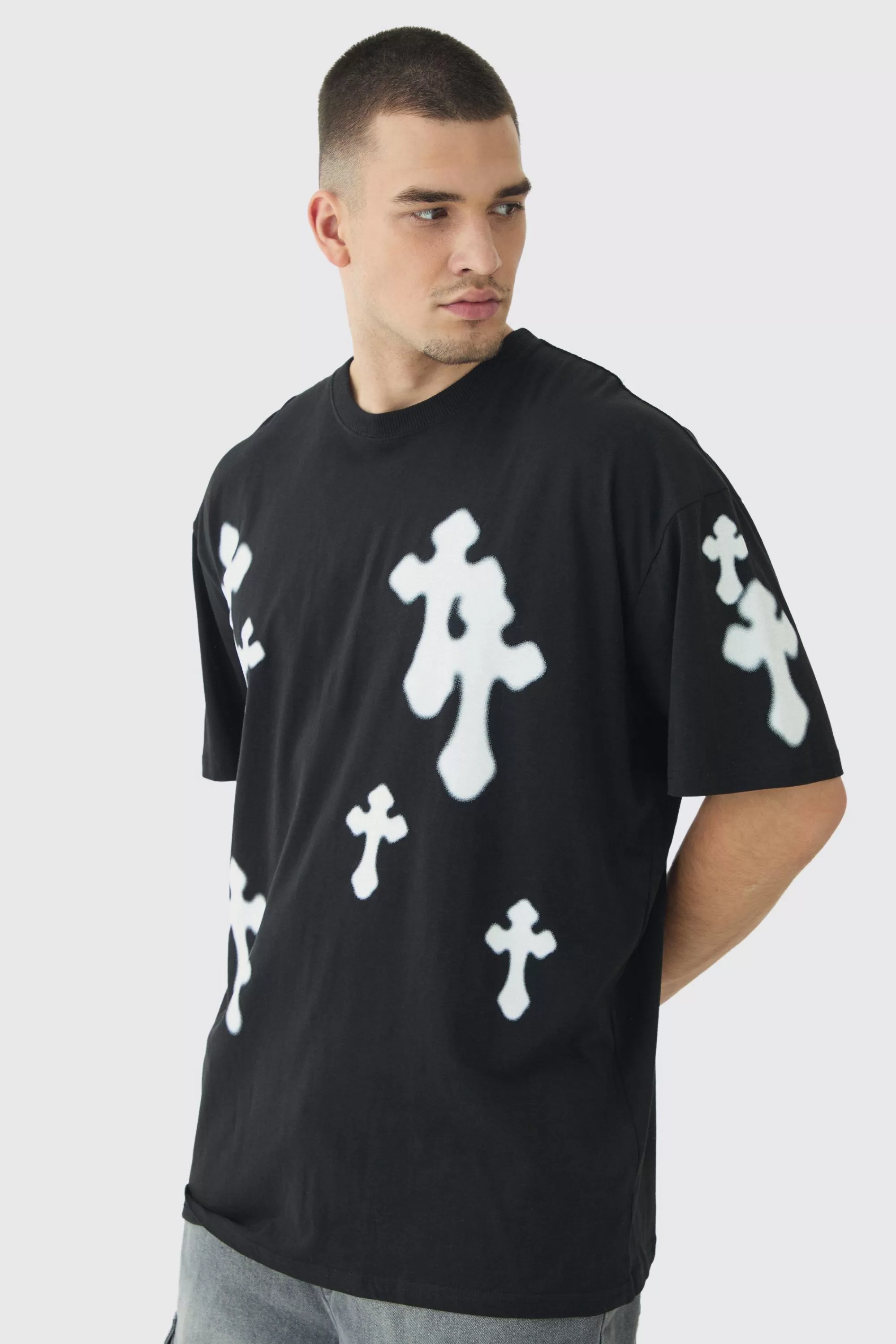 boohooMAN Tall Oversized Airbrush Cross Print T-Shirt | UK black Hot