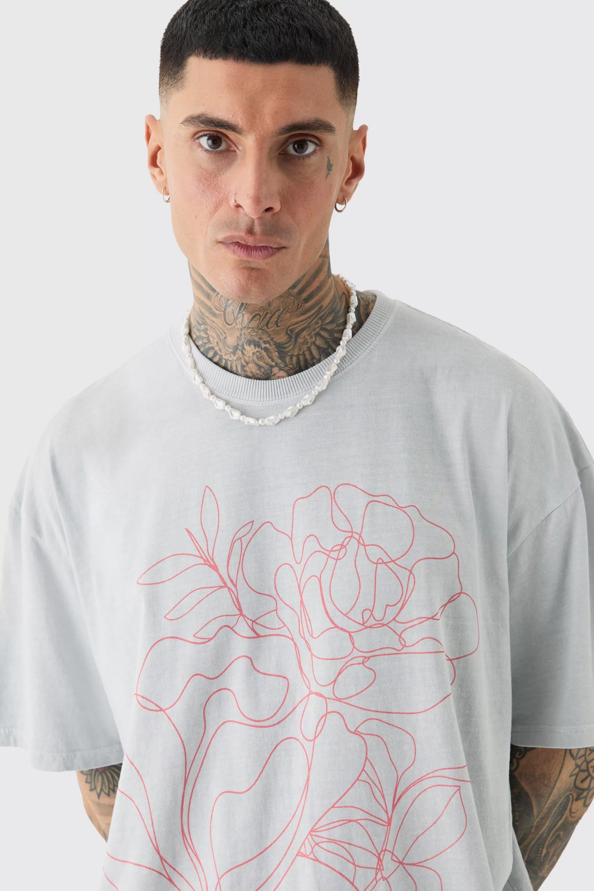 boohooMAN Tall Oversized Floral Stencil Print T-shirt In | UK grey Best