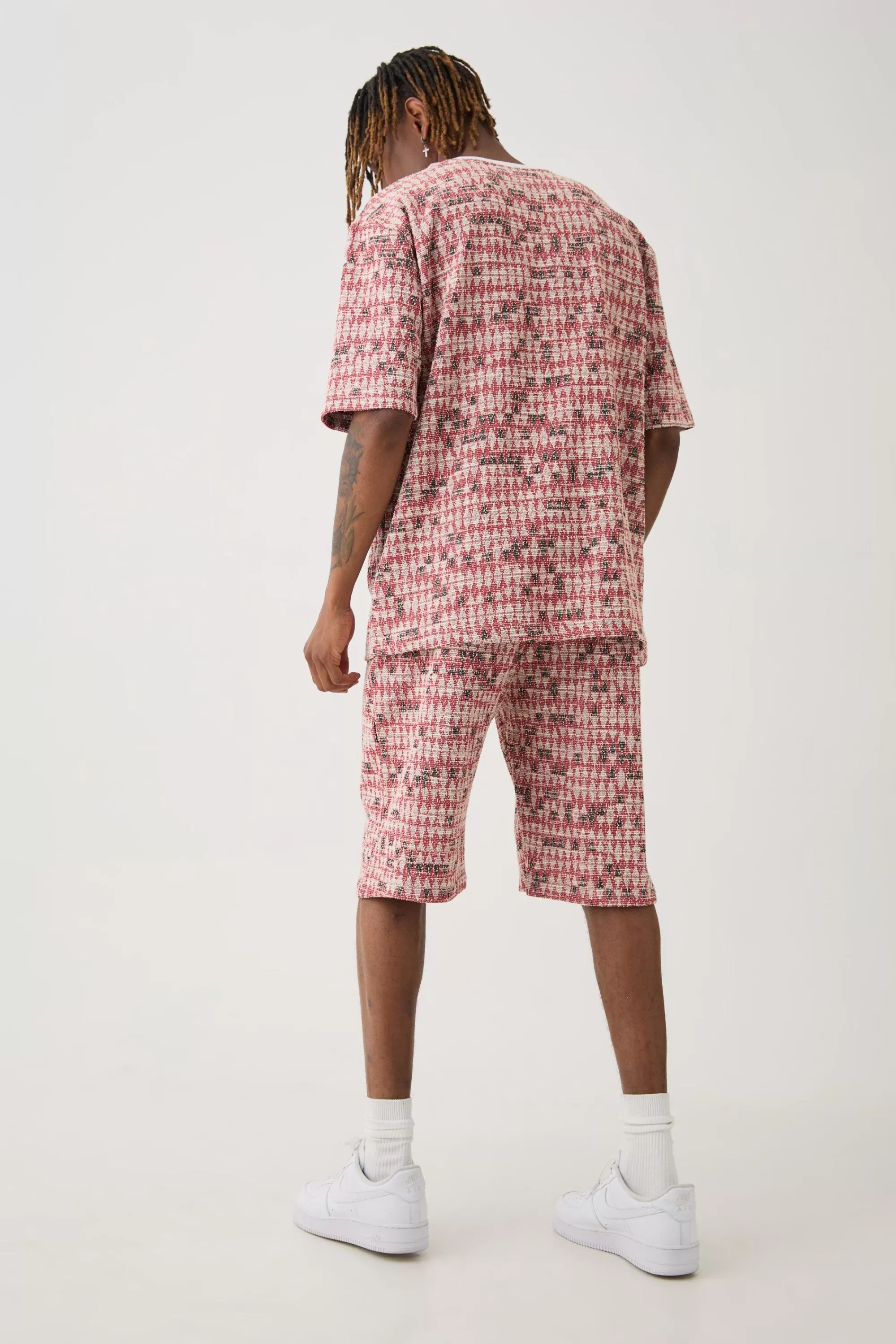 boohooMAN Tall Oversized Jacquard Geo T-shirt | UK red Hot