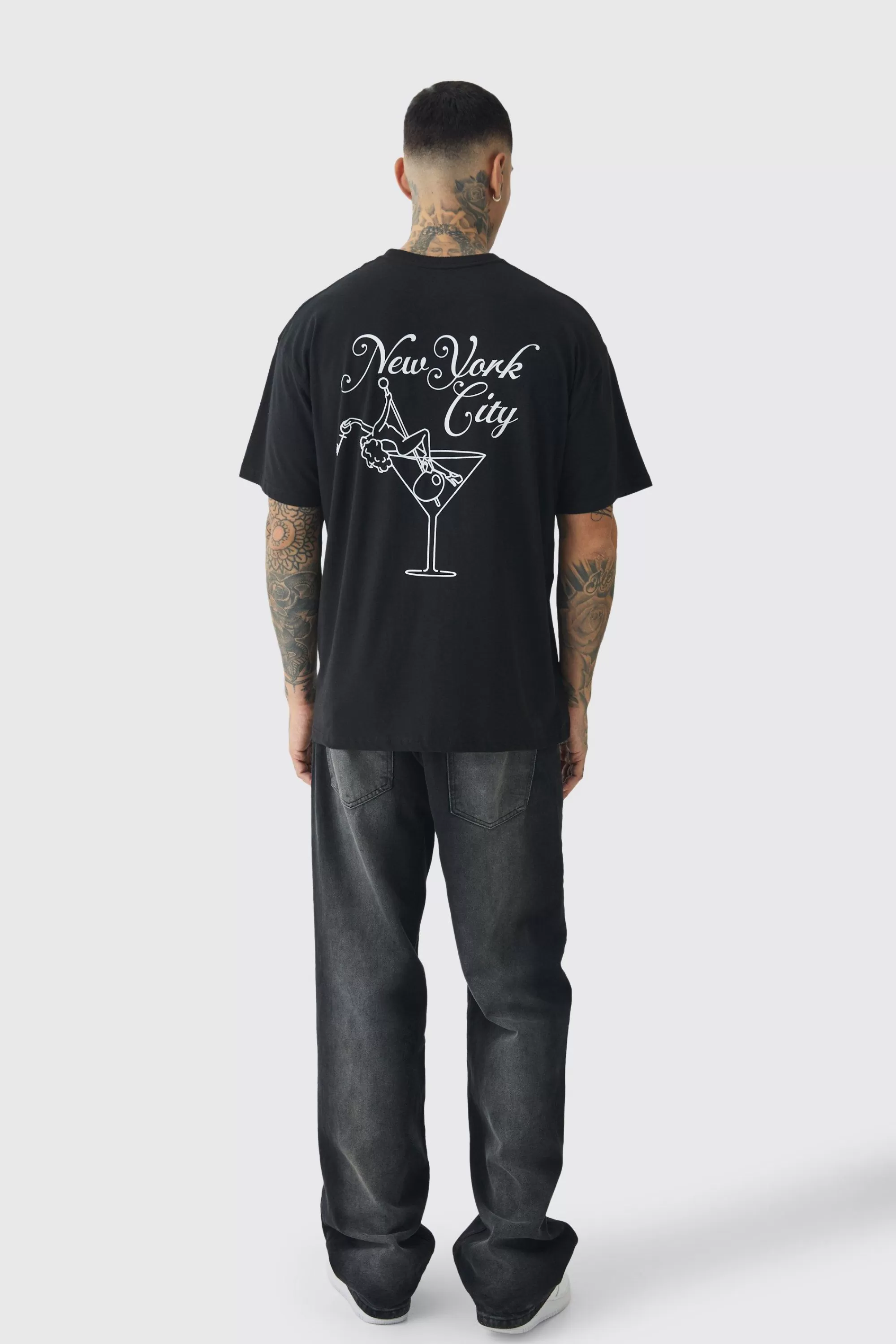 boohooMAN Tall Oversized Penthouse Magazine License T-Shirt | UK black Online