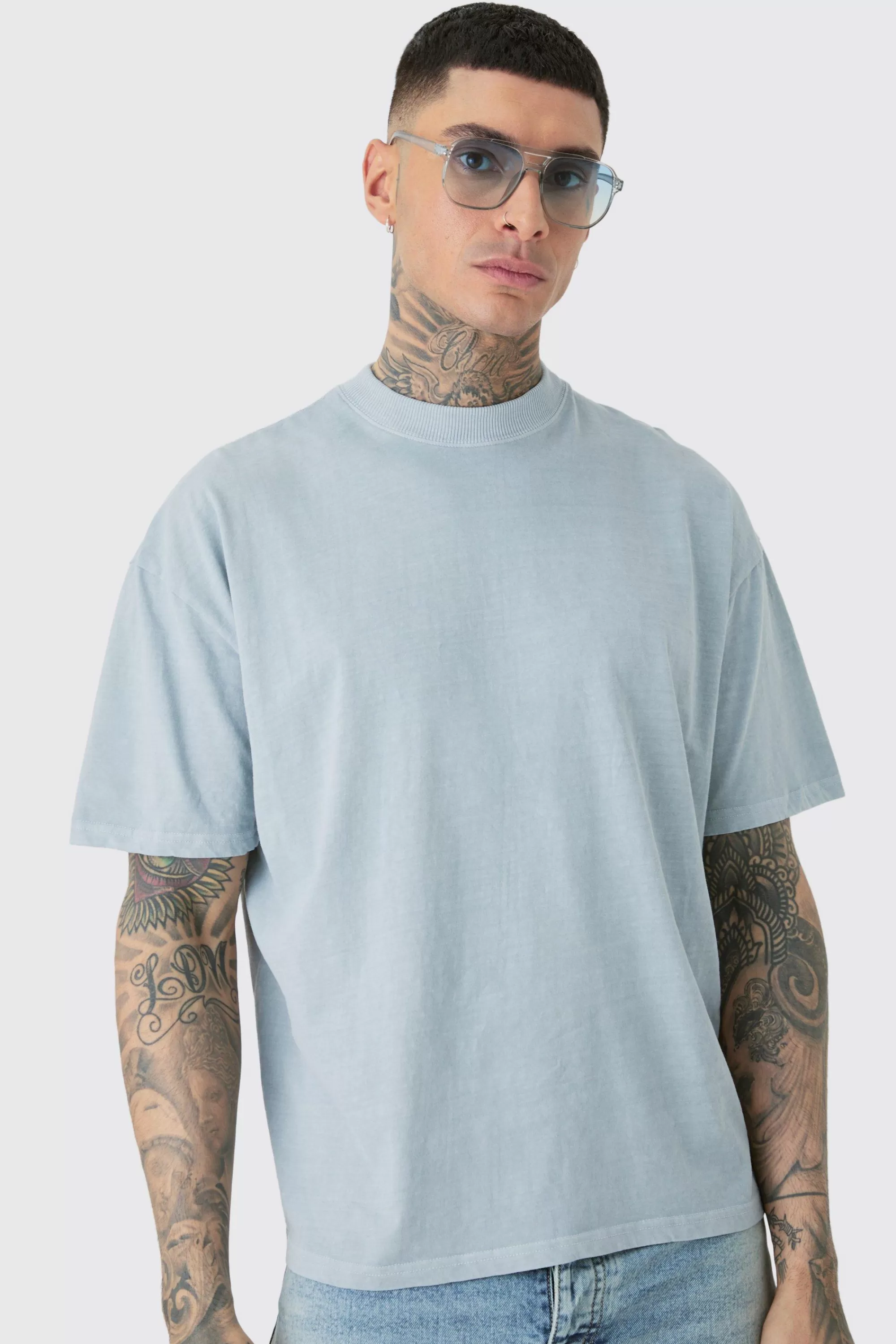 boohooMAN Tall Oversized Tokyo Back Print Overdye T-shirt | UK grey Clearance