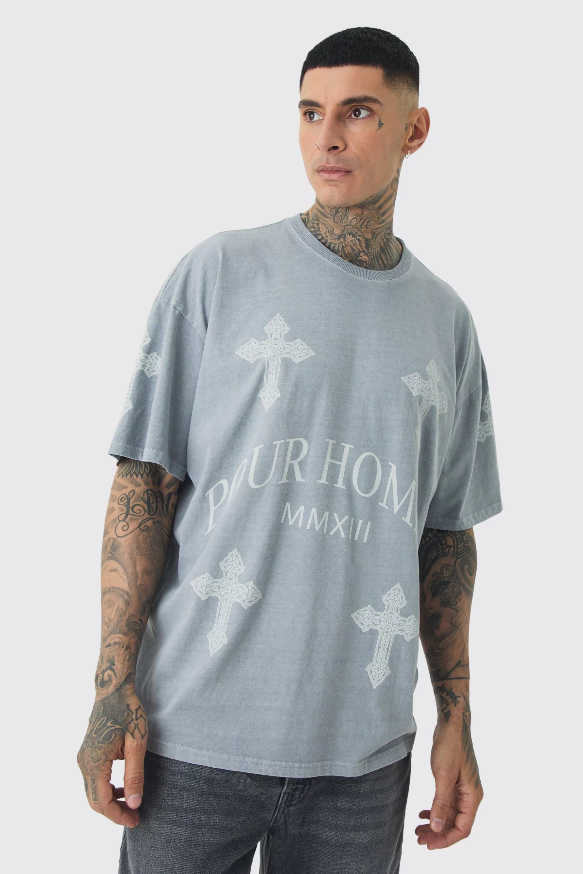 boohooMAN Tall Pour Homme Cross Printed T-shirt In | UK grey New