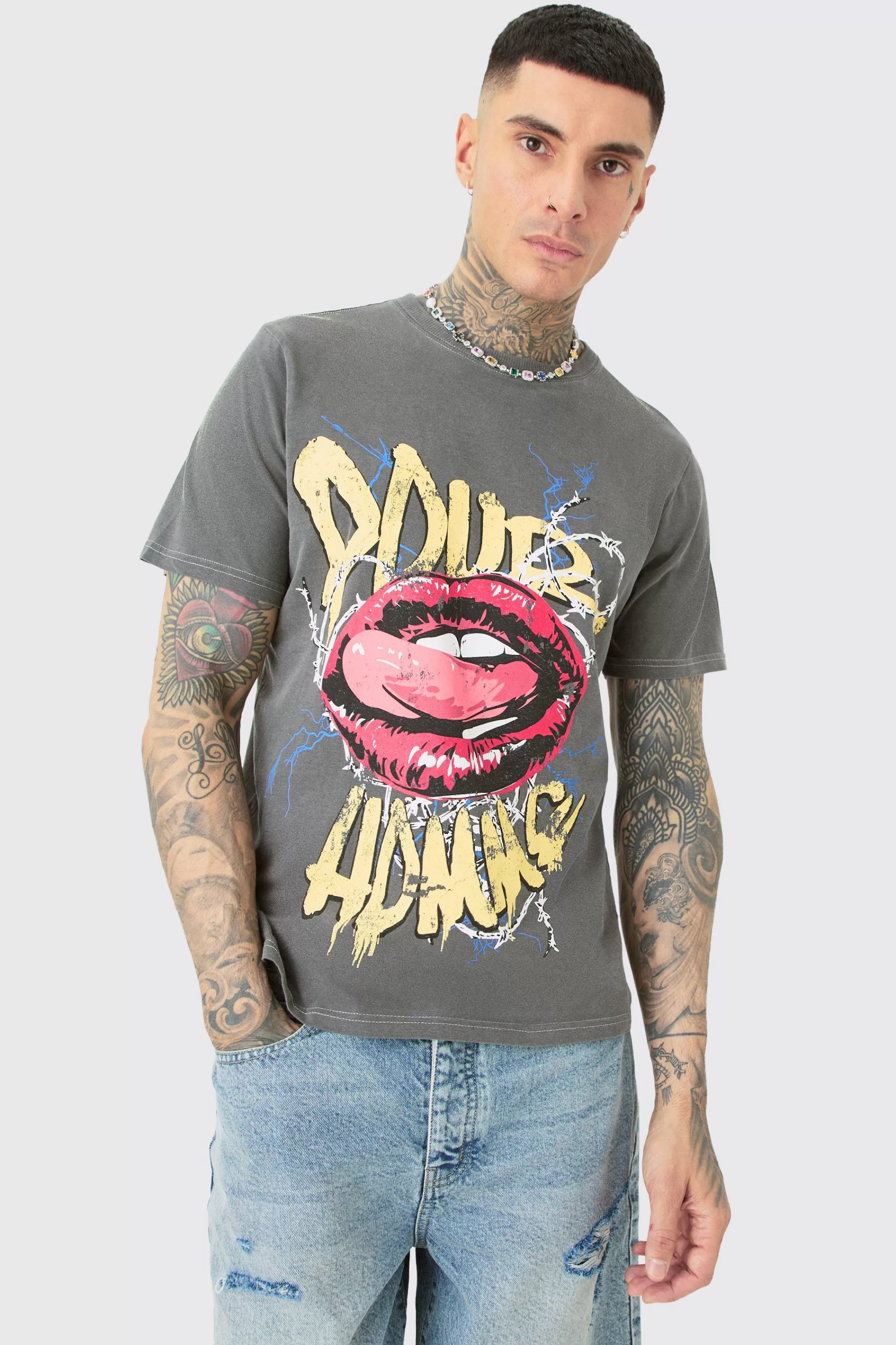 boohooMAN Tall Pour Homme Lips T-shirt In Acid Wash | UK grey Flash Sale