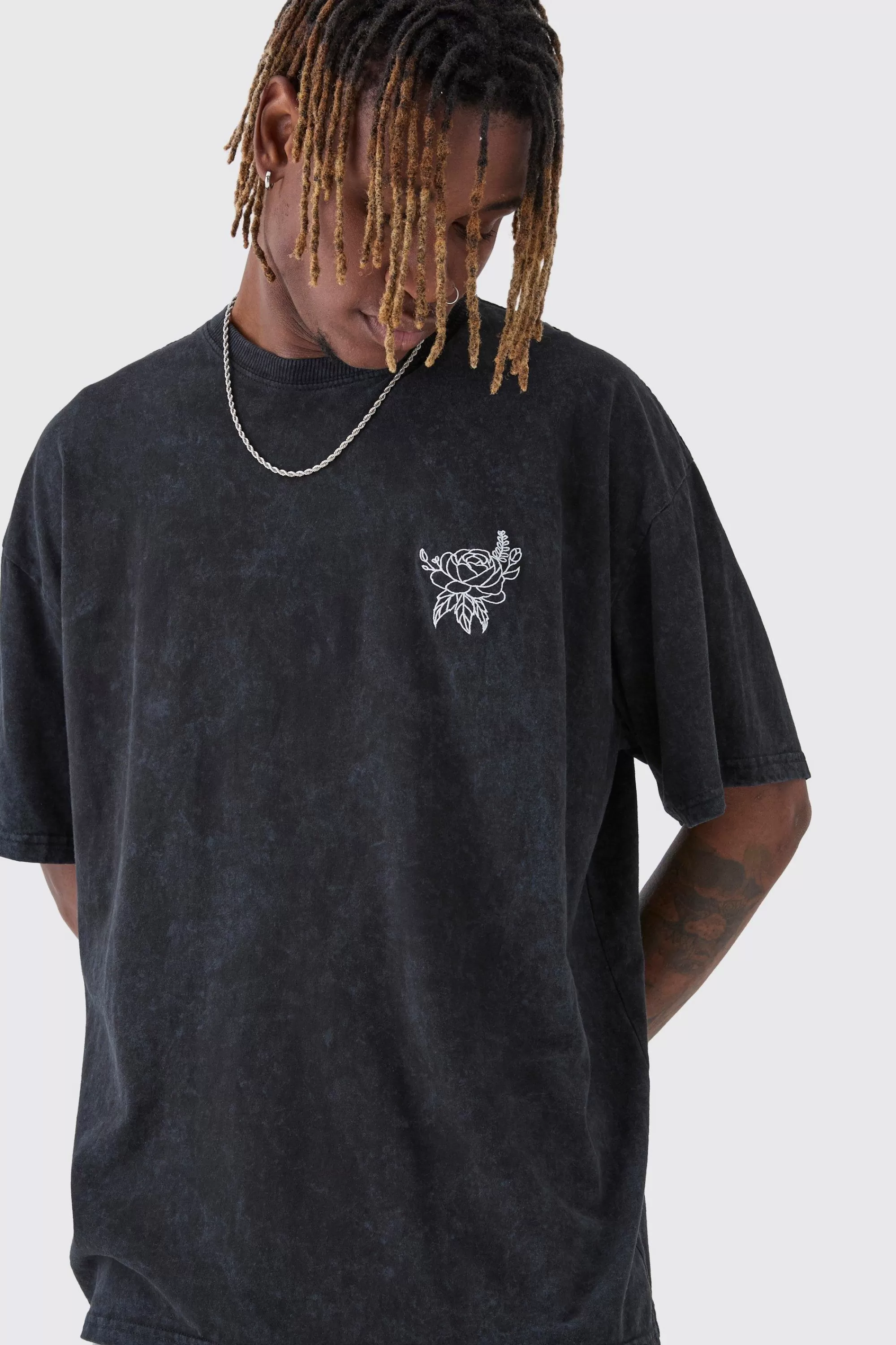 boohooMAN Tall Washed Floral Embroidered T-Shirt | UK washed black Hot
