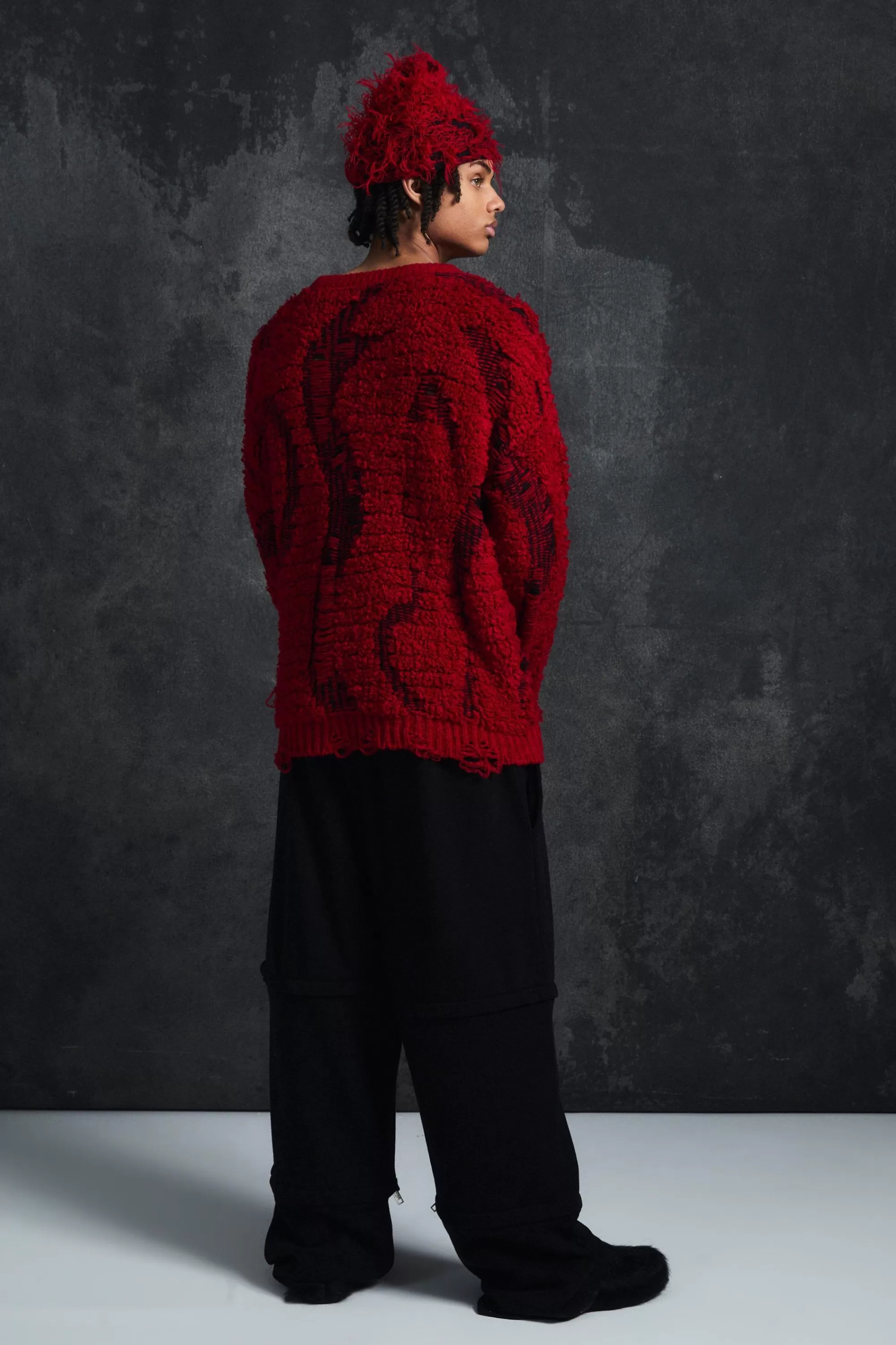 boohooMAN Trippie d Drop Stitch Textu Boxy Oversized Jumper | UK red Hot